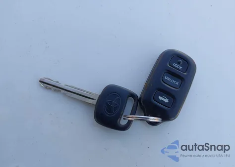 2000 Toyota Avalon Xl from USA, damaged, VIN 4T1BF28B9YU109775